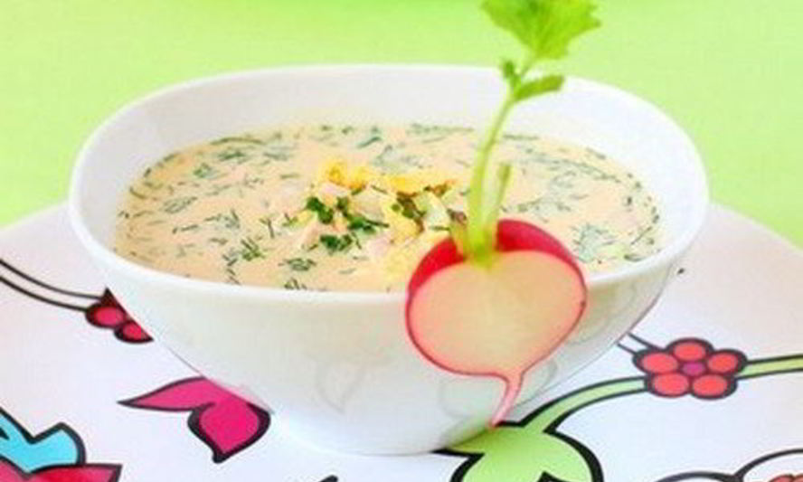 Рецепт окрошки с крабовыми палочками