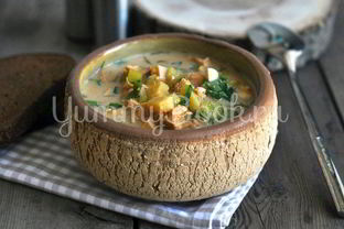 Окрошка с курицей на квасе