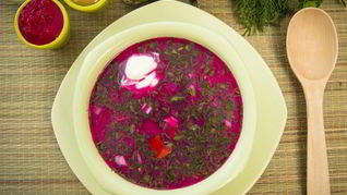 Окрошка со свеклой