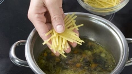 минестроне с лингвини