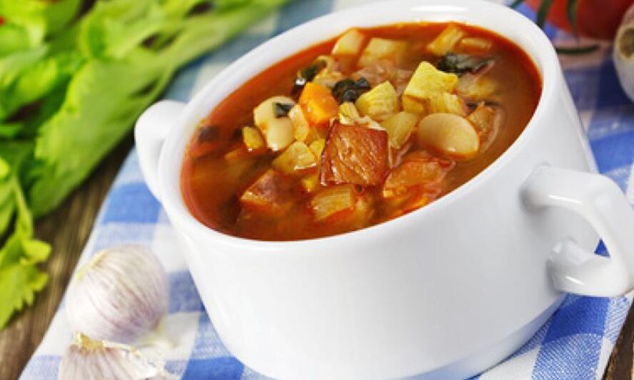 Рецепт овощного супа с копченой грудинкой