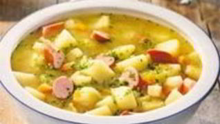 Овощной суп с сосисками в мультиварке