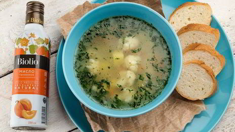 овощной суп с зеленым горошком