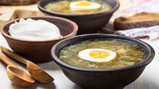 Полезный овощной суп со шпинатом