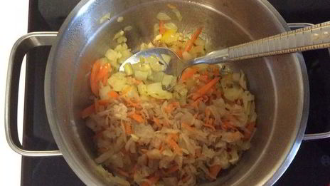 рыбный суп-лапша с овощами