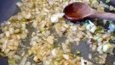 суп с овощами и фрикадельками