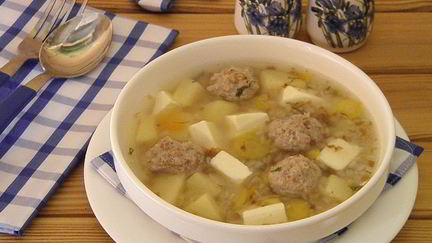 Суп с фрикадельками