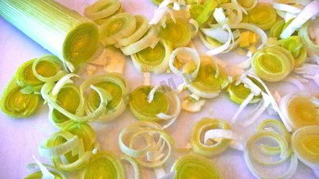 рассольник ленинградский с мясом перловкой и огурцами