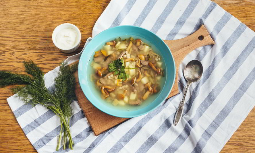 Рецепт рассольника с маринованными опятами
