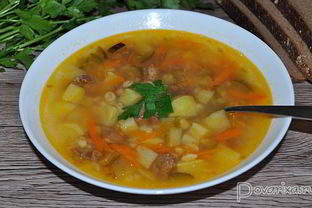 Рассольник с тушенкой