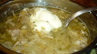 Бабушкины щи из квашеной капусты с горохом