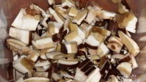 кислые щи из квашеной капусты с грибами