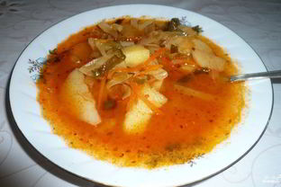 Кислые щи на курином бульоне