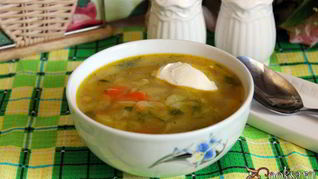 Летние щи из молодой капусты со сладким перцем