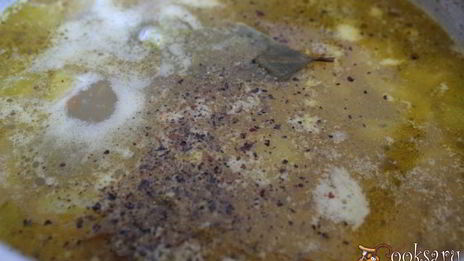 летние щи из молодой капусты со сладким перцем