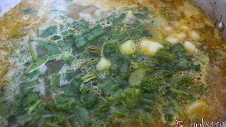 летние щи из молодой капусты со сладким перцем