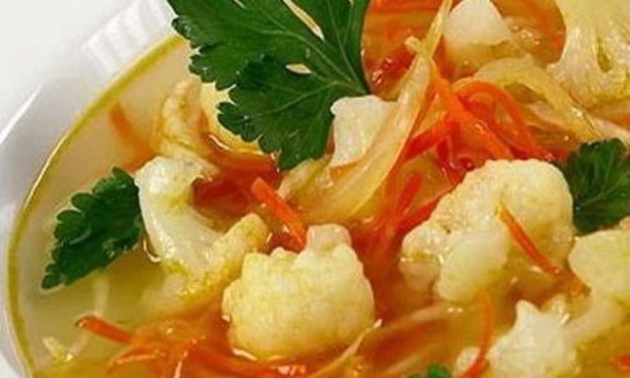 Рецепт оранжевых щей с цветной капустой