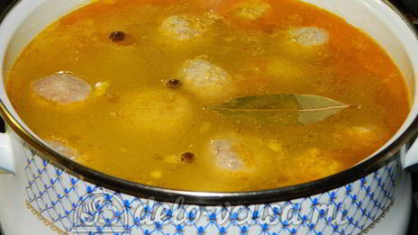 щи с фрикадельками