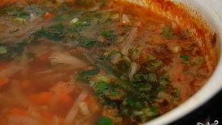 Щи с копчеными ребрышками