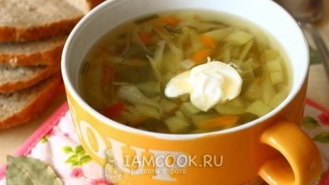 зеленые щи из капусты