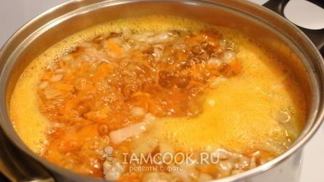 зеленые щи из капусты