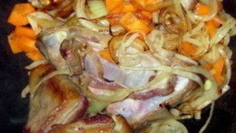 шурпа из свиных ребрышек