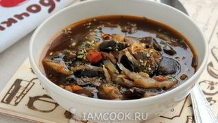 Грибная солянка с капустой