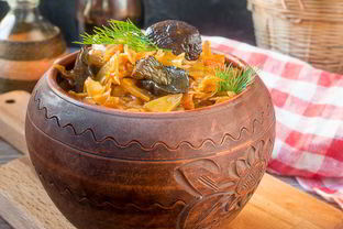 Капустная солянка с грибами