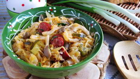 капустная солянка с вешенками