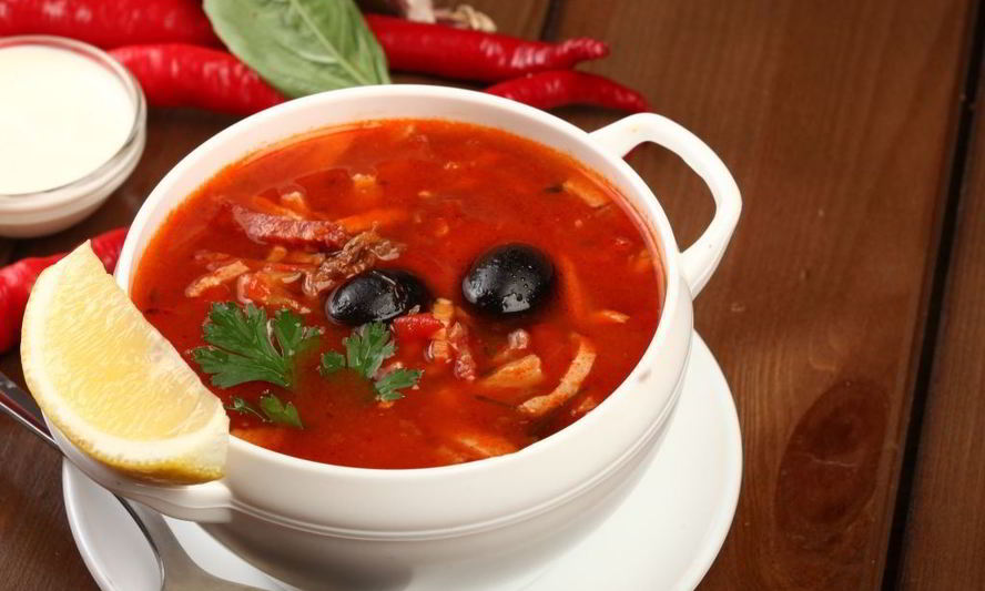 Рецепт сборной мясной солянки в мультиварке