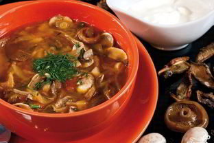 Солянка из квашеной капусты с грибами