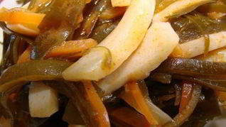 Солянка из морской капусты