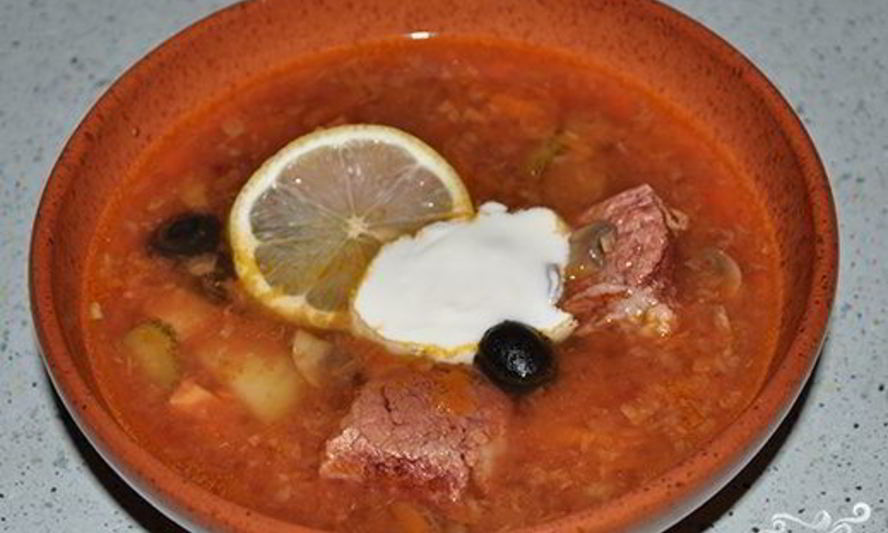 Рецепт солянки с грибами в мультиварке