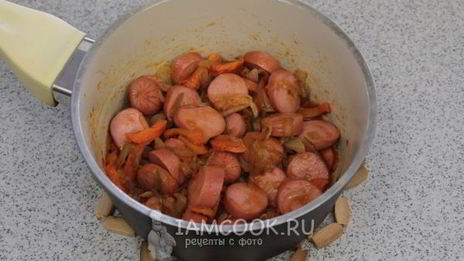 солянка с сосиской