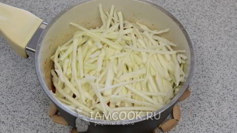 солянка с сосиской