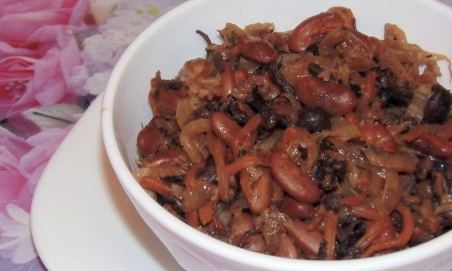 Рецепт солянки тушеной