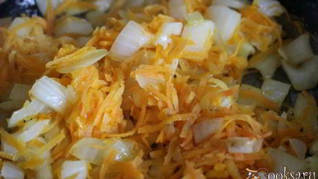 суп из лесных грибов с гречневыми хлопьями