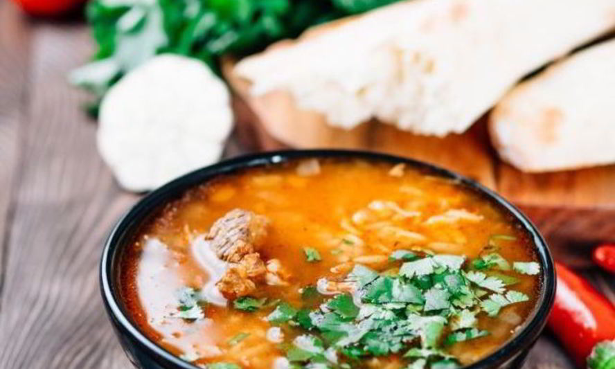 Рецепт харчо с кинзой и лимонным соком