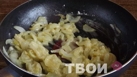 шпинатный суп-пюре с грудинкой