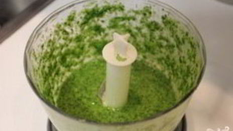 суп-пюре из брокколи с семгой