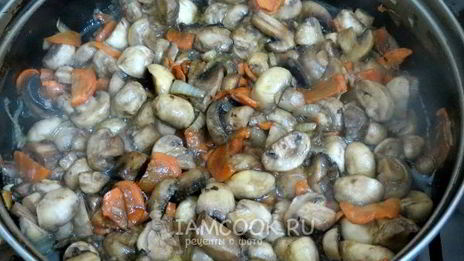 суп-пюре из шампиньонов с плавленным сыром