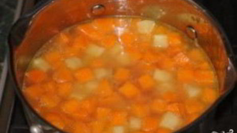 суп-пюре из тыквы с сельдереем