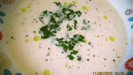 суп-пюре с лососем и креветками