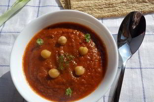 Томатный суп-пюре с нутом