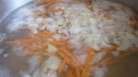 суп с фрикадельками и грибами