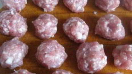 суп с фрикадельками и грибами