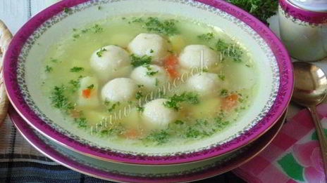 суп с заварными манными кнелями