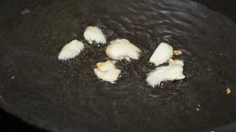 суп со свининой и лапшой удон