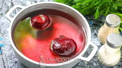 холодный свекольник с колбасой