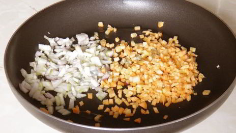 классический горячий свекольник с мясом